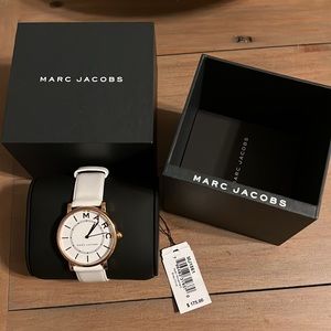 Marc jacobs white leather watch